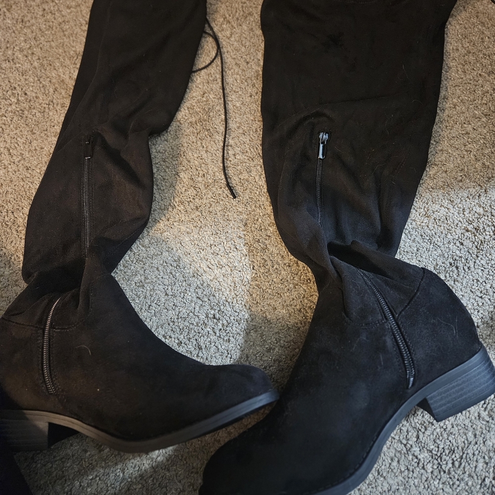 Knee high flat boots